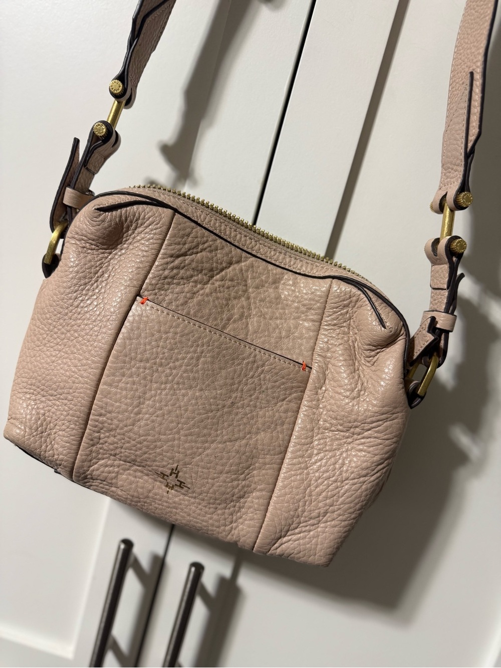 India Hicks Pebbled Leather Crossbody - Blush